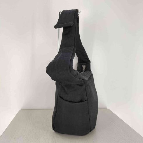 イッチ ITTI ANNIE PUFFER TOWN MOON BAG メンズ